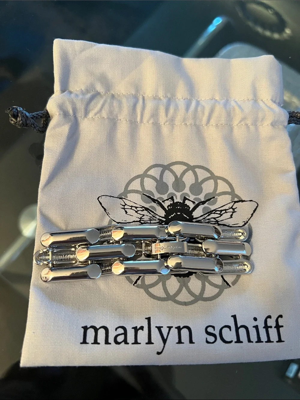 Marlyn Schiff NEW Silver Tone Links Clasp Bracelet